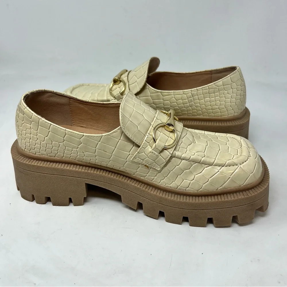 Urban Outfitters Boca Croc Embossed Lug Platform Loafers Cream US 9 Y2K